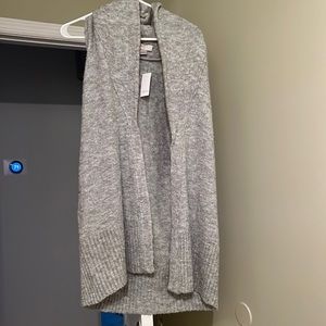 Grey soft vest can dress up or down NWT perfect for fall !!!!